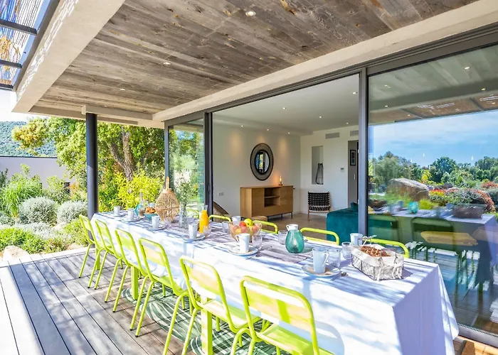 Villa Dicianove Porto Vecchio