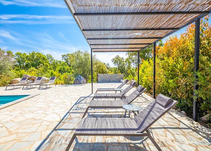 Villa Dicianove Porto Vecchio