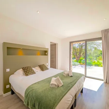 Dicianove Villa *