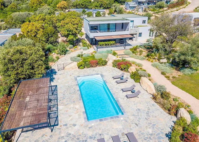 Dicianove * Porto-Vecchio (Corsica)